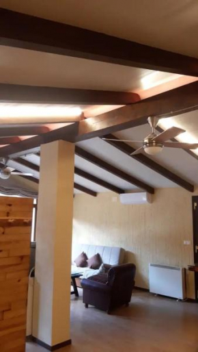 Precioso ático con gran terraza. Ideal para parejas